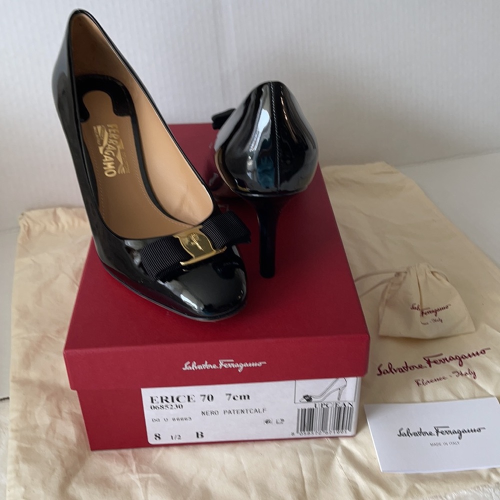 Salvatore Ferragamo Erice patent leather pumps